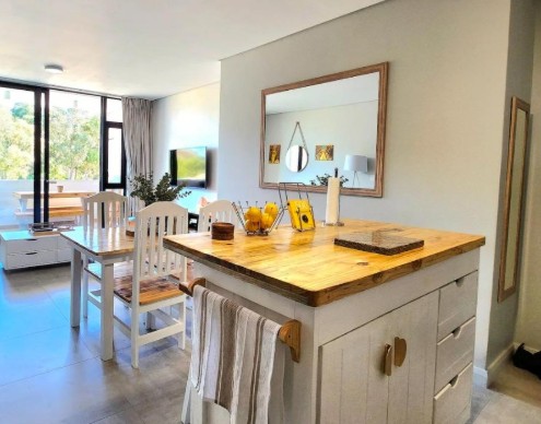 2 Bedroom Property for Sale in Summerstrand Eastern Cape